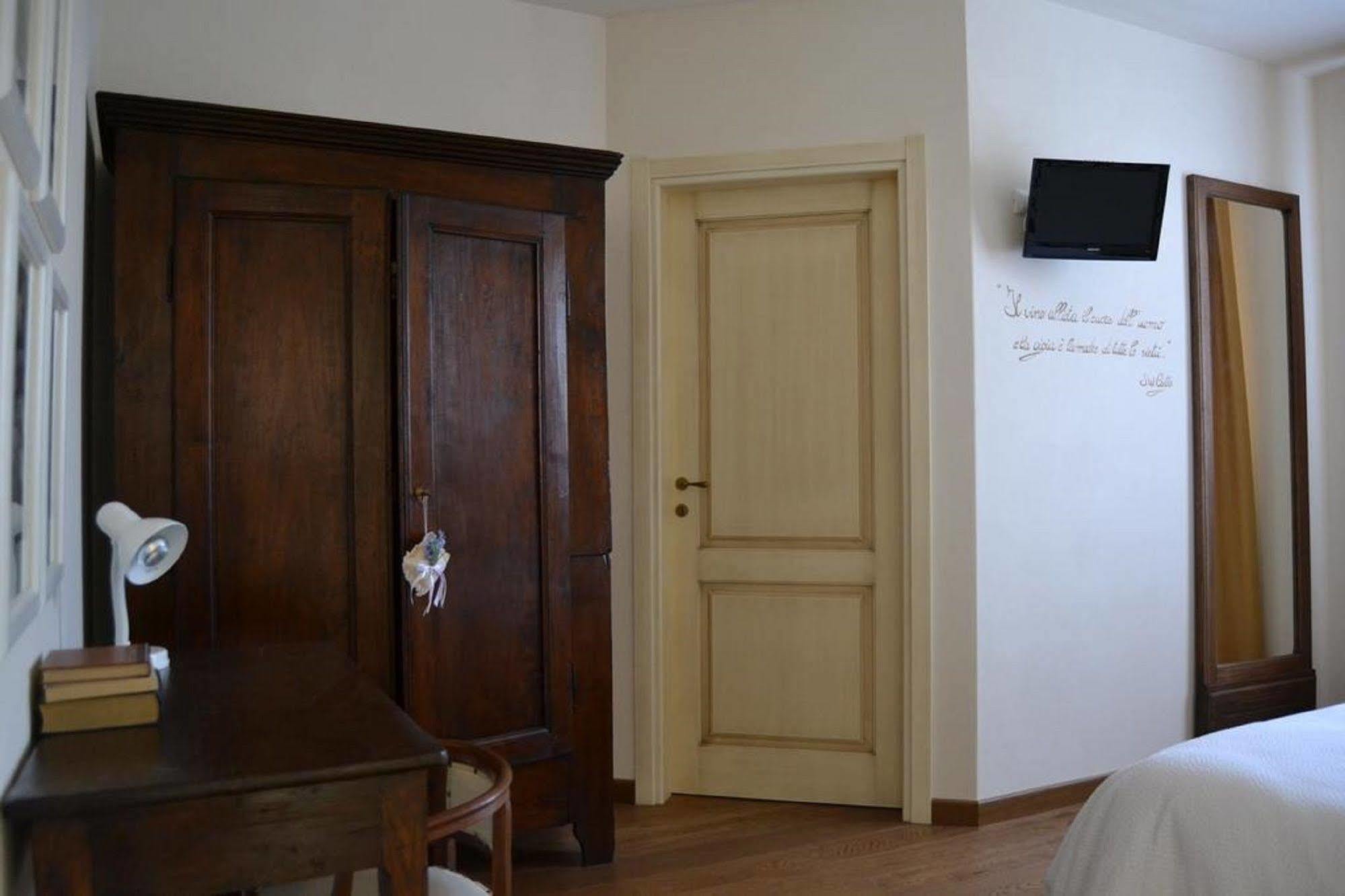 Agriturismo Costa Dei Platani Acqui Terme Buitenkant foto