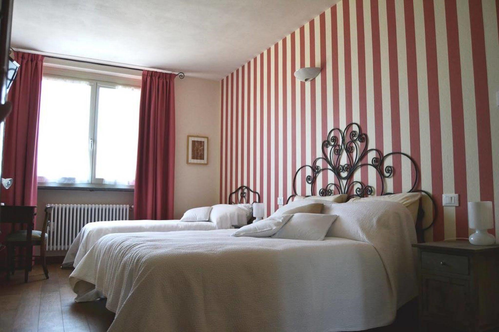 Agriturismo Costa Dei Platani Acqui Terme Buitenkant foto